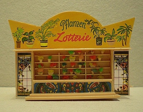 Vintage plastic building - ho,