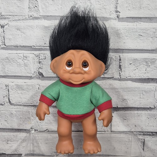 Dam troll figure with - 8", green