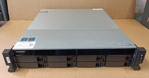 Qnap 832pxu bay - 8-bay, 2u