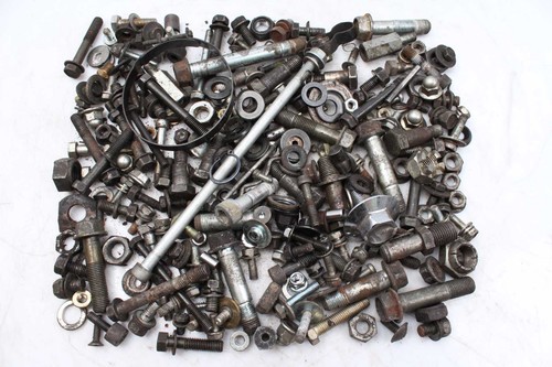 Lot miscellaneous parts - of,