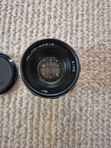 Helios 44m 58mm 2 - f/2, m42