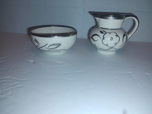 Vintage sandland ware - ware, creamer