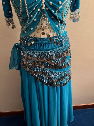 Belly dance costume - , in