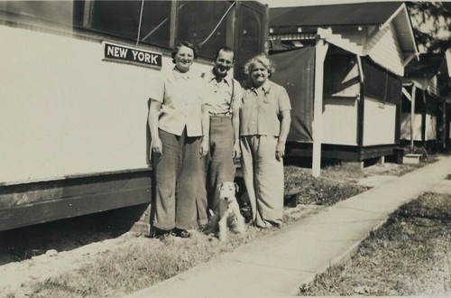Vintage original photo new - vintage, b&w
