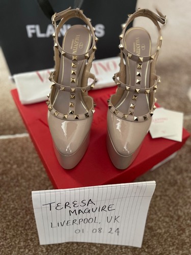 Valentino garavani rockstud - garavani,