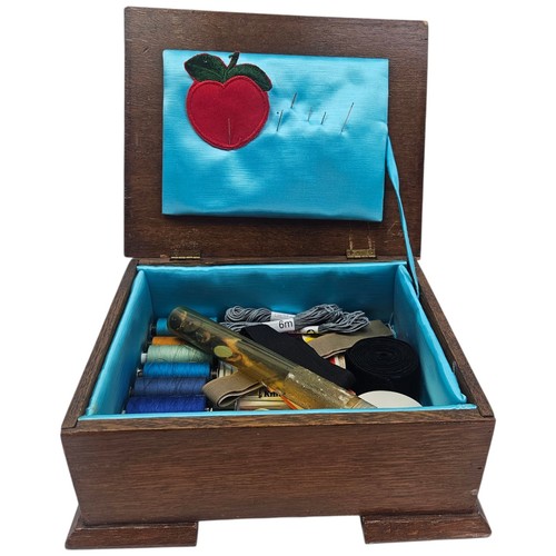 Vintage wooden sewing - wooden,