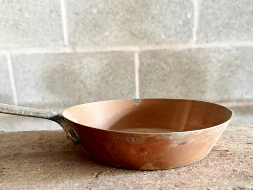 Vintage copper frying pan - copper,
