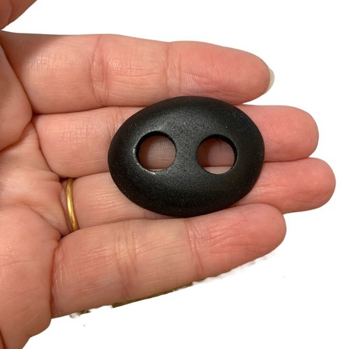Large buttons oval - oval, black