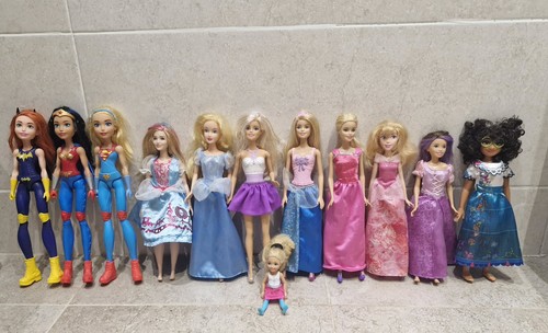 Barbie doll bundle - doll, mattel