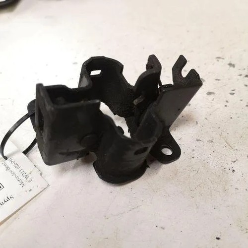 Mercedes benz w211 bonnet - mercedes-benz,