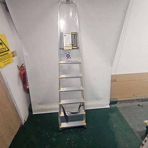 Drabest step ladder - step,