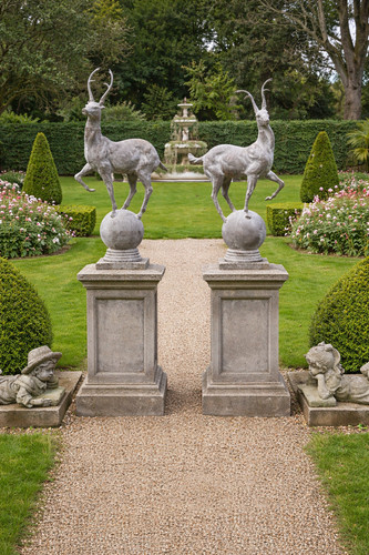 Pair cast iron stag s - cast,