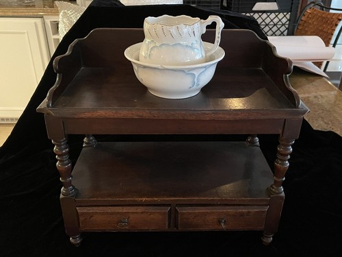 Antique miniature period - miniature, late