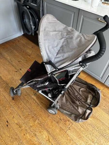Foldable maclaren buggy - , with