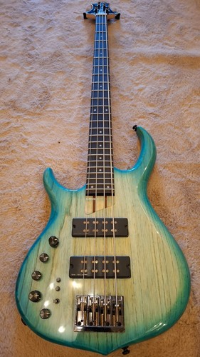 Sire marcus miller - marcus, gen2