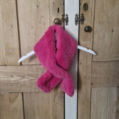 Vibrant fuchsia pink faux fur - vibrant,