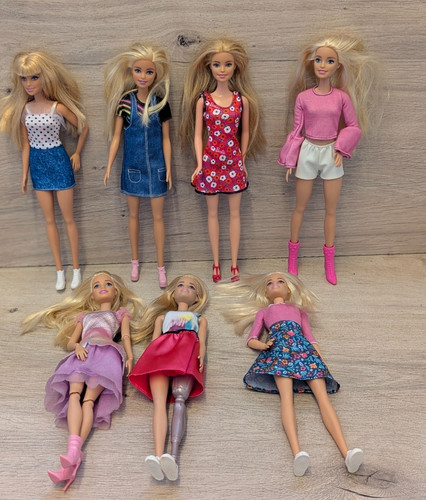 Barbie doll bundle - doll, lot