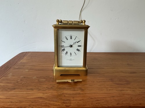 Striking carriage clock - clock, dent