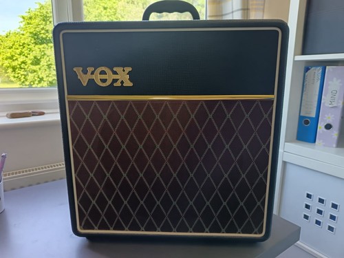 Vox guitar amplifier - vox,