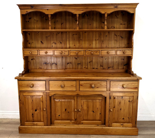 Welsh dresser classic pine - classic,