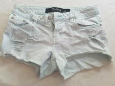 Women's green shorts, Mustang Brand, size 6