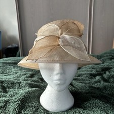 Accessorize Cream Ascot /