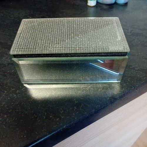 Mirrored glass trinket - mirrored,