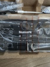 Numark DJ2GO2 Touch Pocket DJ