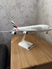 Emirates Airbus A380-800 Model