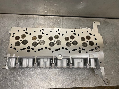 Reconditioned cylinder head - cylinder,