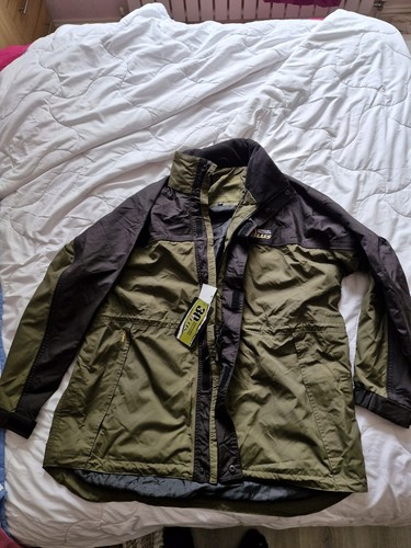 Plus jacket size large - 30,