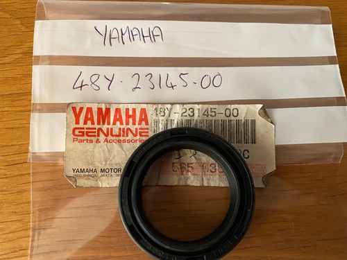 Yamaha fork oil seal - , xt350