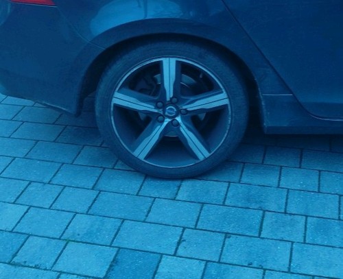 Genuine volvo s60 18 inch - x,