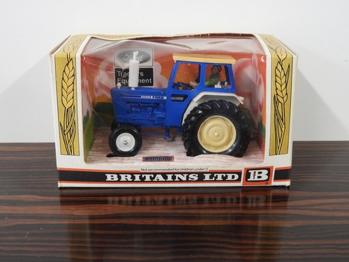 Vintage britains ford 6600 - vintage,
