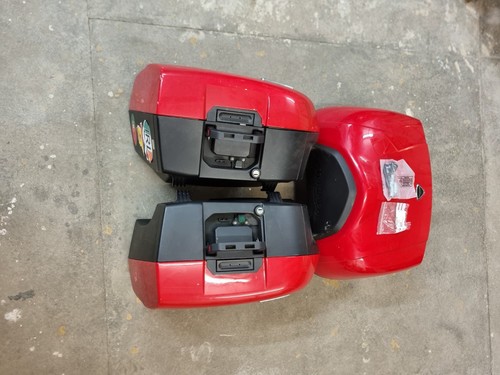 Triumph sprint 1050 oem red - triumph,