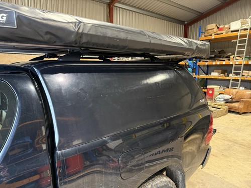Toyota hilux extra cab - toyota, sjs