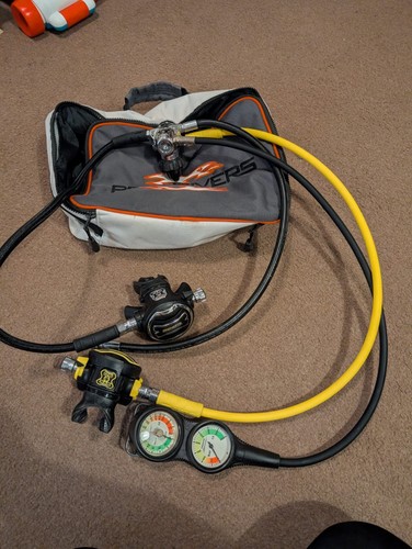Apeks scuba diving - apeks,