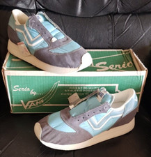 VANS SERIO 352 Runners - 1986 - Vintage Running Shoes - 5 UK / 6B USA - NOS Sky