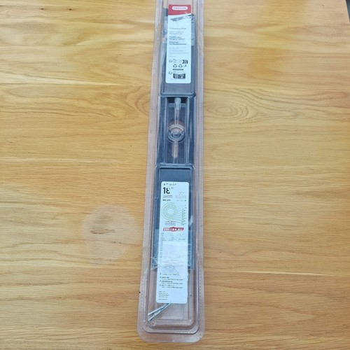 Scarifier clamshell - 18",