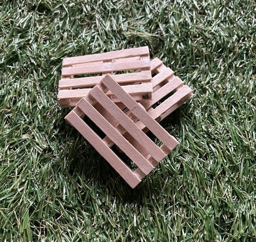 Scale wooden pallets - 1:32, 4
