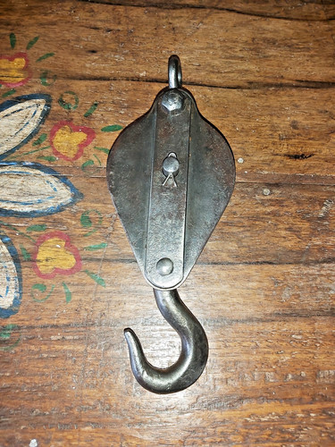 Vintage steel hoist pulley - steel,