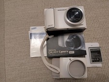 Samsung Galaxy EK-GC1100 Digital Compact Camera, case, charger all in exc cond.