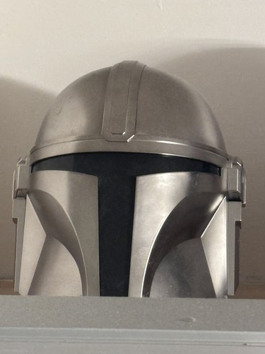 Star wars the black series - star,