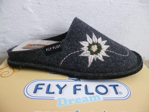 Fly flot slippers house shoes - fly,