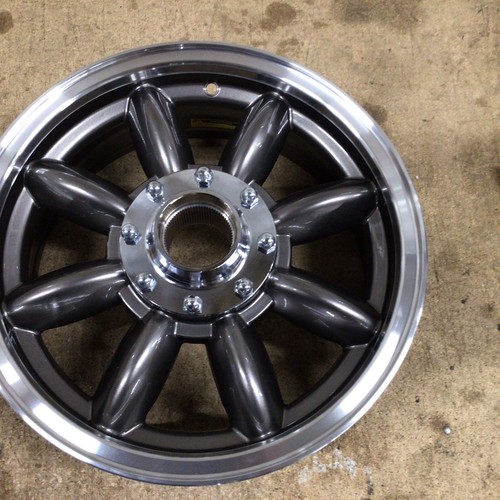 Mgb tr6 grey knock on - gt,