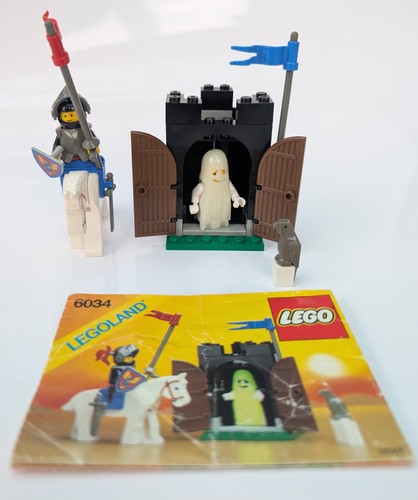 Vintage castle lego - castle, 6034