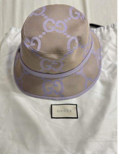 Nwot authentic gucci lavender - nwot,