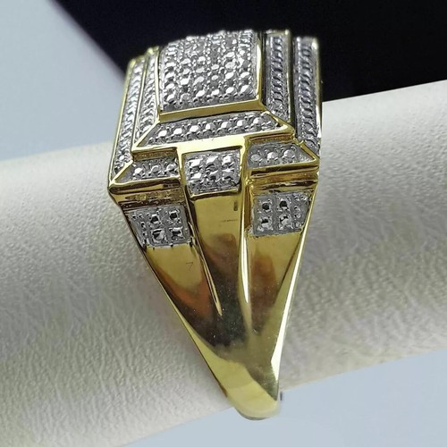 Round cluster diamond signet - cluster,