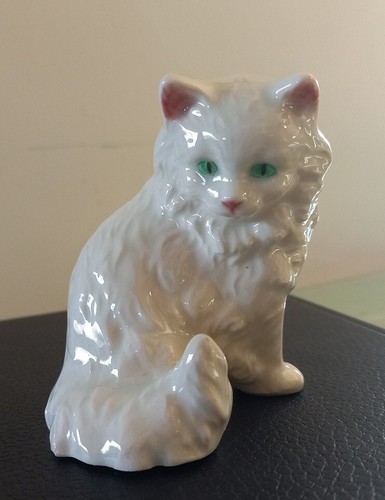Goebel vintage cat figurine - goebel,