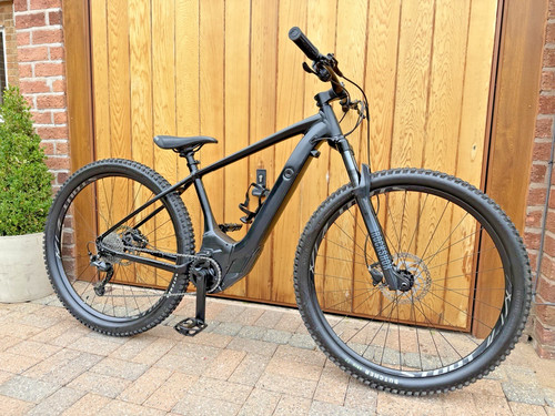 Stunning specialized turbo - **stunning**,